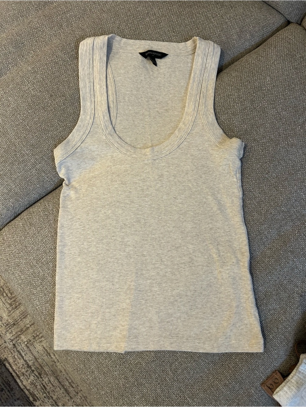 Banana Republic Factory Sleeveless Rib Tank Top - Light Gray, size XS